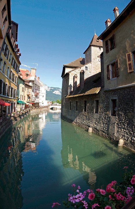 [1] 2009, 06, 4 images, IMGP4642 - IMGP4645 - 4691x3038 - SCUL-Smartblend.jpg - Annecy